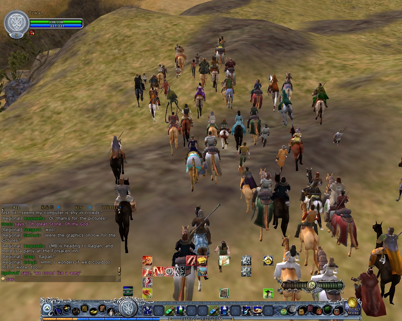 Image: The long procession walking from Weathertop to Bree 15